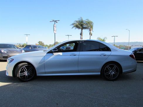 Used 2019 Mercedes-Benz E 300 image 4