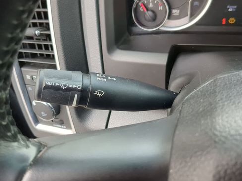 Used 2018 RAM 1500 Big Horn image 25