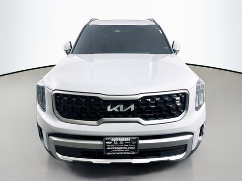 Used 2023 Kia Telluride EX X-Line AWD/4WD image 2