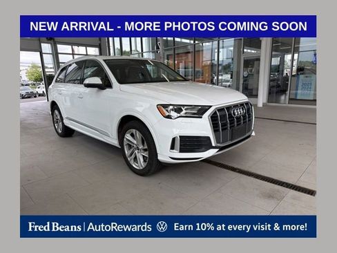 Used 2023 Audi Q7 2.0T Premium w/ Convenience Package AWD/4WD image 1