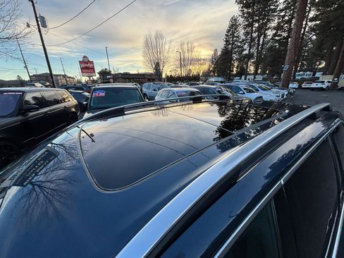Used 2018 Volvo XC90 T5 Momentum AWD/4WD image 11