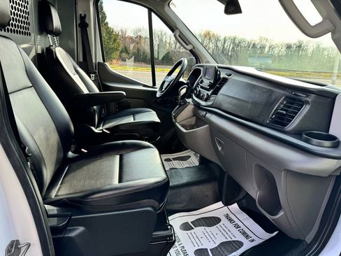 Used 2024 Ford Transit 150 Medium Roof image 29