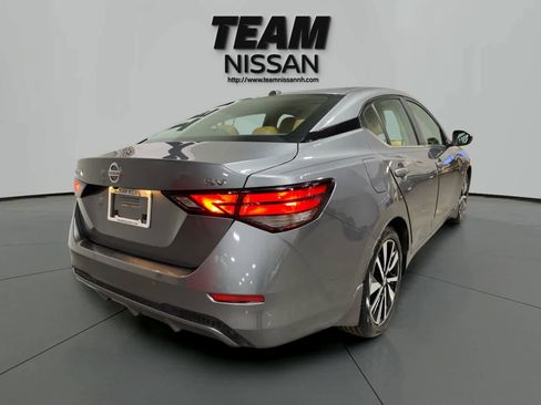 Used 2021 Nissan Sentra SV w/ SV Premium Package image 6