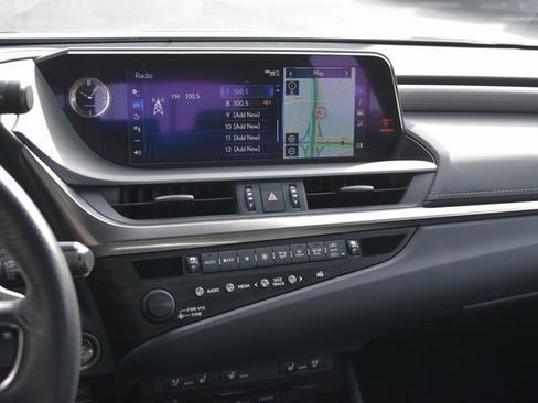 Used 2019 Lexus ES 350 F Sport w/ Accessory Package image 23