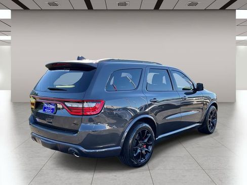 Used 2023 Dodge Durango R/T w/ Tow 'N Go Package AWD/4WD image 3