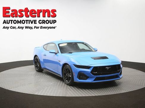 Used 2025 Ford Mustang GT RWD image 47