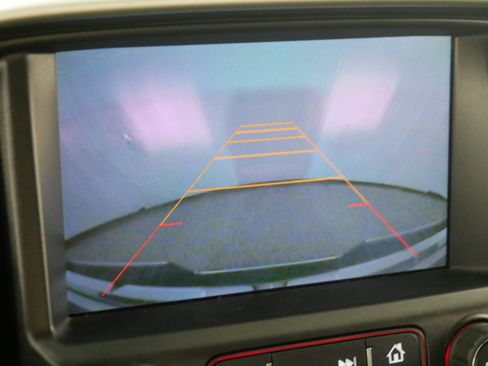 Used 2015 GMC Canyon SLE w/ SLE Convenience Package image 33