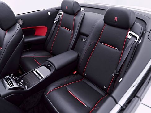Used 2020 Rolls-Royce Dawn RWD image 57