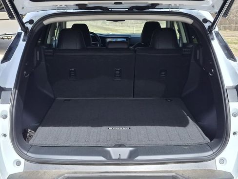 Used 2025 Nissan Murano SL image 11
