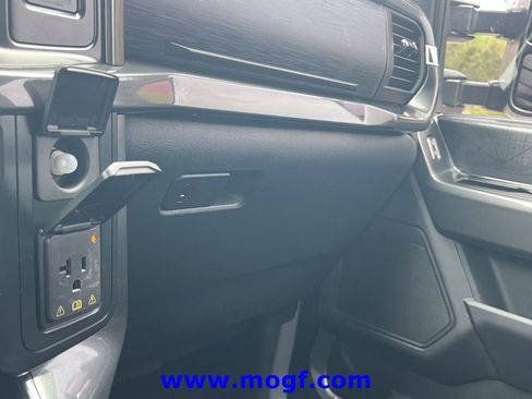 Used 2022 Ford F150 XLT w/ Equipment Group 302A High image 12