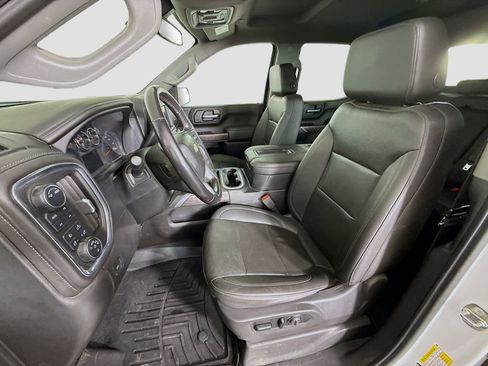 Used 2021 Chevrolet Silverado 1500 LTZ w/ Z71 Off-Road Package image 19