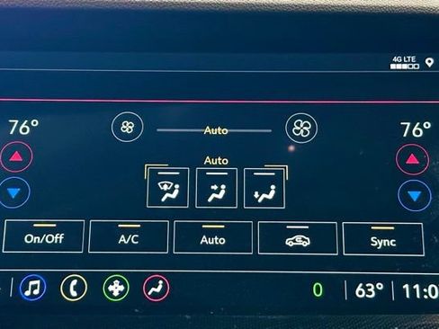 Used 2023 Buick Envision Preferred w/ Sport Touring Package AWD/4WD image 16