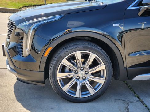 Certified 2023 Cadillac XT4 Premium Luxury w/ Technology Package FWD image 26