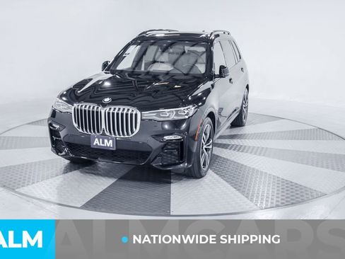 Used 2022 BMW X7 xDrive40i w/ M Sport Package image 3