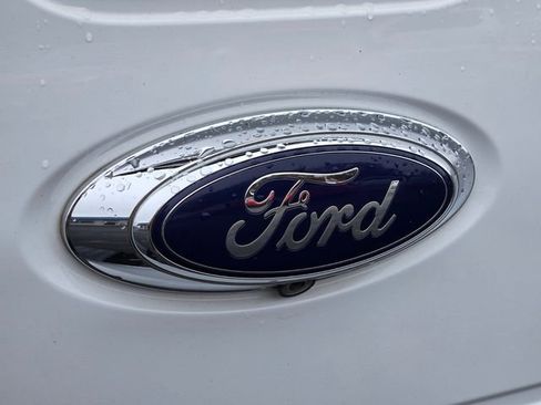 Used 2016 Ford F250 Lariat w/ Lariat Interior Package image 13