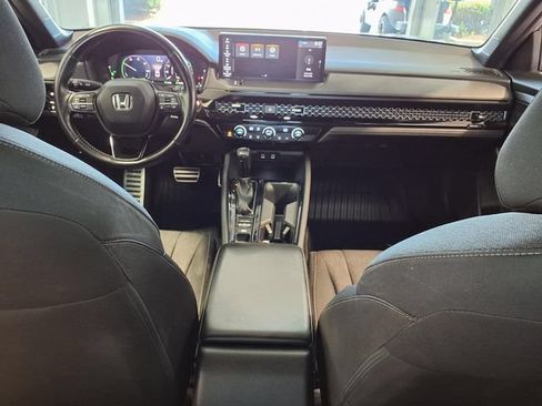 Used 2023 Honda Accord Sport image 18