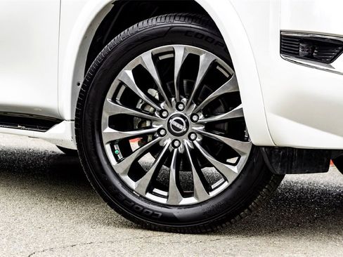 Used 2023 Nissan Armada Platinum w/ Captain's Chairs Package image 2