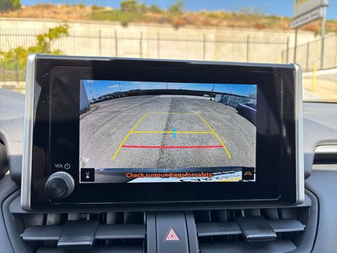 Used 2024 Toyota RAV4 XLE w/ Convenience Package FWD image 25