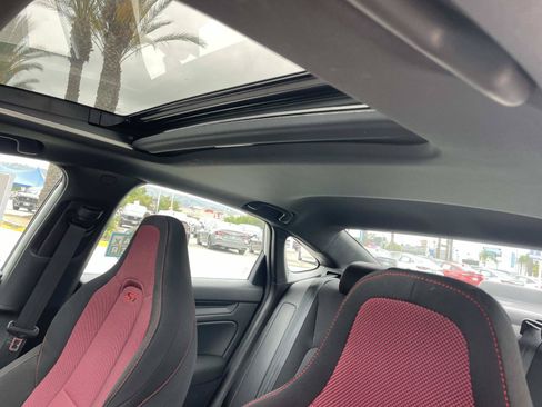 Certified 2024 Honda Civic Si image 2