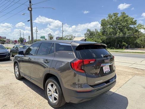 Used 2020 GMC Terrain SLE FWD image 7