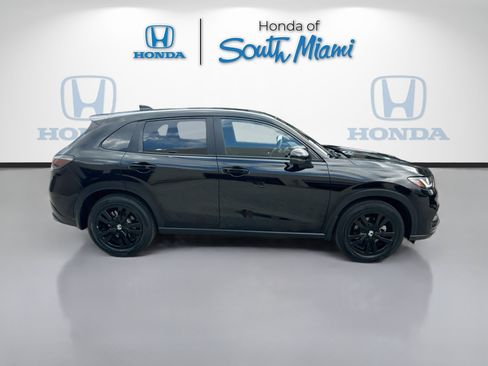 Certified 2026 Honda HR-V Sport image 8