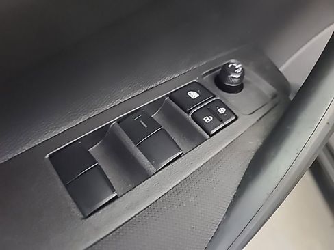 Used 2025 Toyota Corolla LE image 25