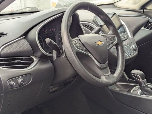 Used 2023 Chevrolet Malibu LT FWD image 6