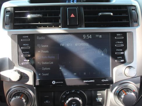 Used 2020 Toyota 4Runner SR5 image 20