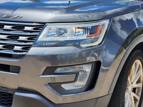 Used 2016 Ford Explorer Limited FWD image 9