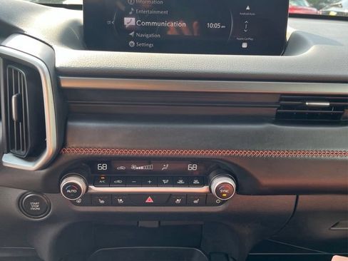 Certified 2025 MAZDA CX-50 Meridian Edition w/ Apex Package AWD/4WD image 18