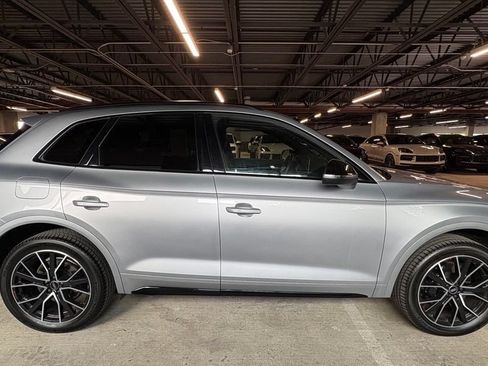 Certified 2023 Audi SQ5 Premium Plus w/ Premium Plus Package AWD/4WD image 9