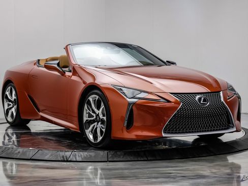 Used 2021 Lexus LC 500 Convertible w/ Touring Package RWD image 29