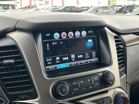 Used 2019 GMC Yukon XL Denali w/ Denali Ultimate Package image 17