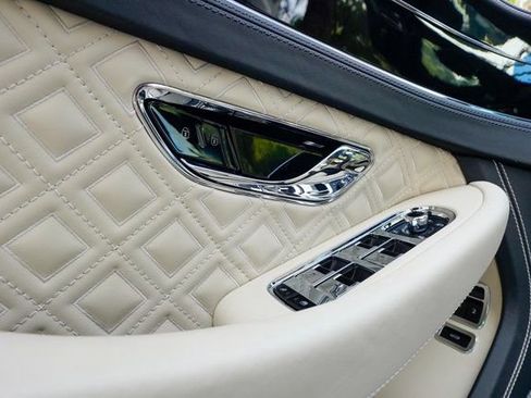 Used 2024 Bentley Continental GT Speed image 58