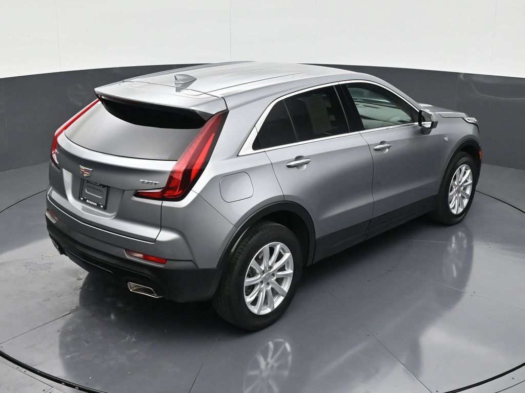 Certified 2023 Cadillac XT4 Luxury FWD image 16