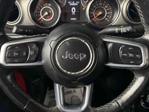 Used 2020 Jeep Gladiator Sport w/ Quick Order Package 24S AWD/4WD image 16
