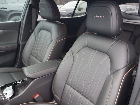 New 2026 Buick Envista Preferred FWD image 12