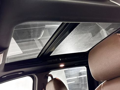 Used 2021 Nissan Titan Platinum Reserve w/ Moonroof Package AWD/4WD image 19