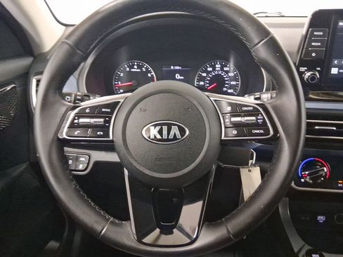 Used 2021 Kia Seltos S FWD image 21