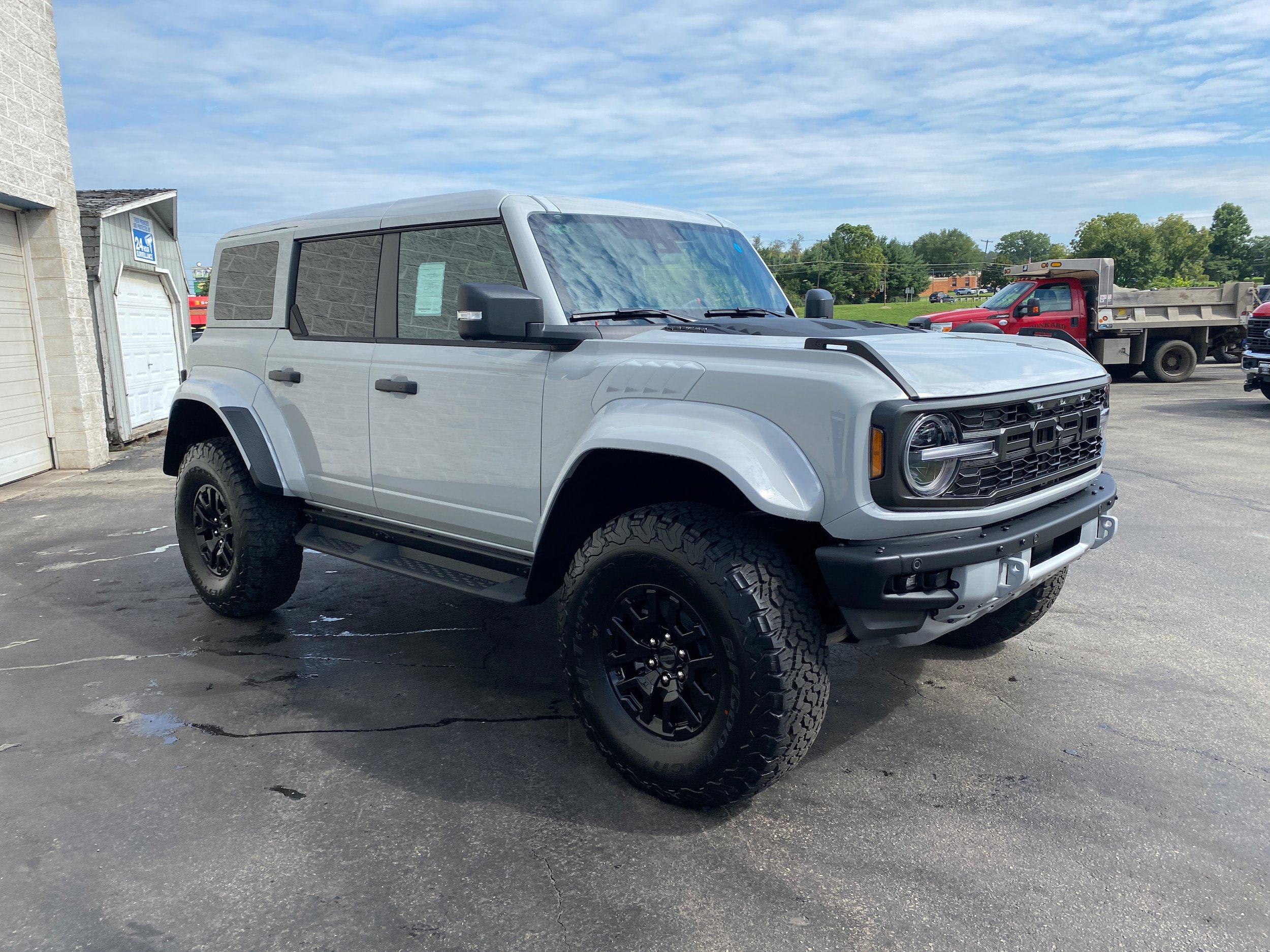 New 2026 Ford Bronco Raptor AWD/4WD image 14