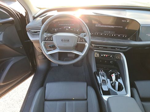 Used 2025 Audi Q5 Prestige image 6