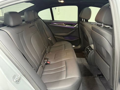 Used 2019 BMW 530e w/ Convenience Package image 47