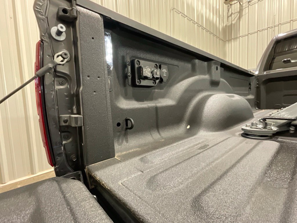 Used 2025 RAM 3500 Big Horn AWD/4WD image 29