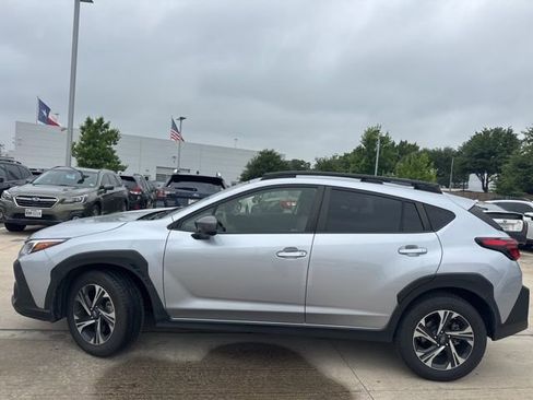 Used 2024 Subaru Crosstrek 2.0i Premium AWD/4WD image 5