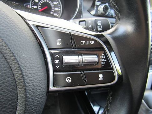 Used 2021 Kia Seltos SX image 38