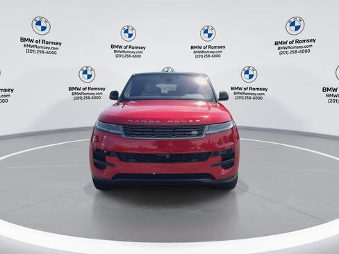Used 2023 Land Rover Range Rover Sport SE AWD/4WD image 3