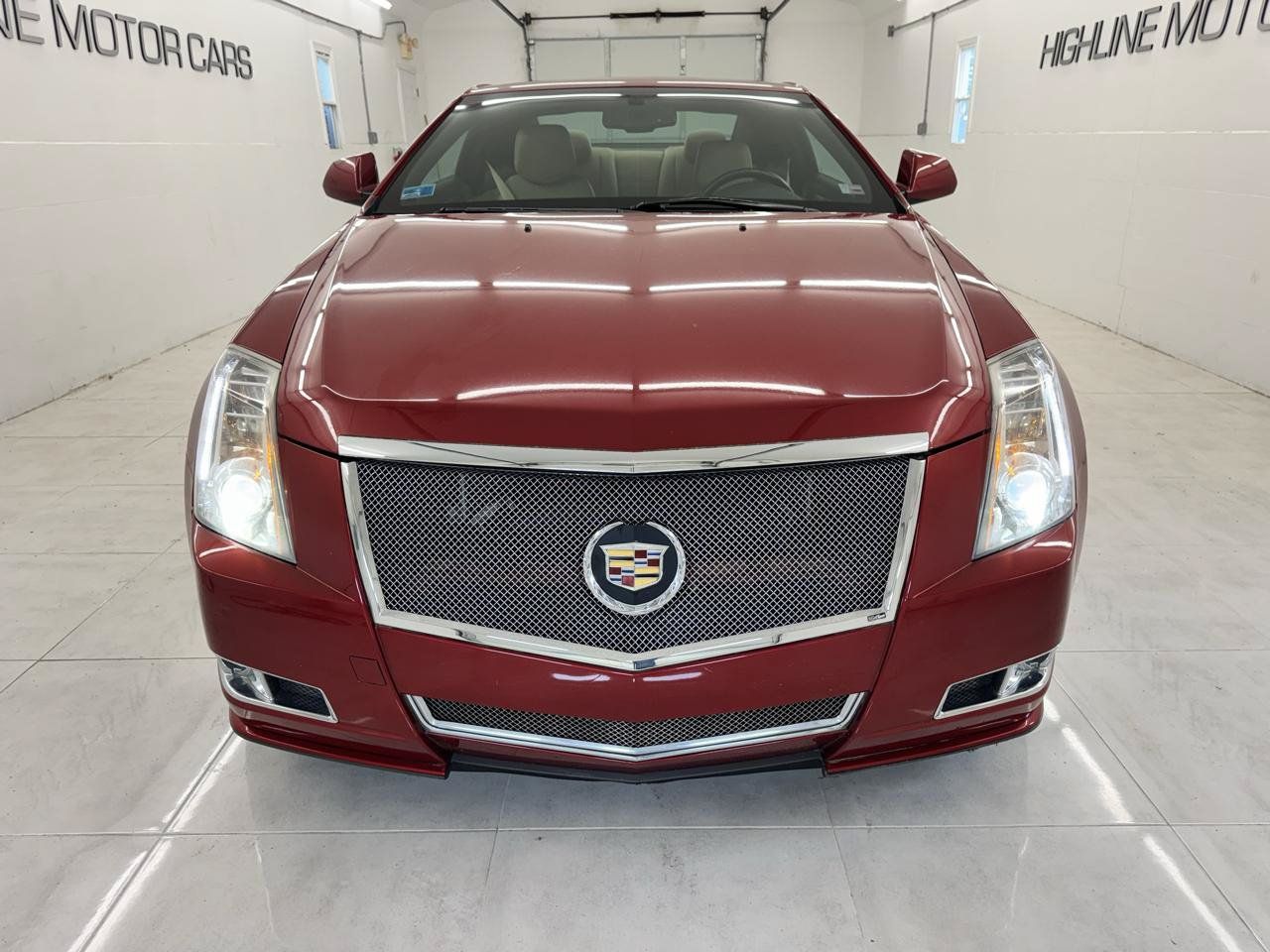 Used 2012 Cadillac CTS Performance RWD image 2