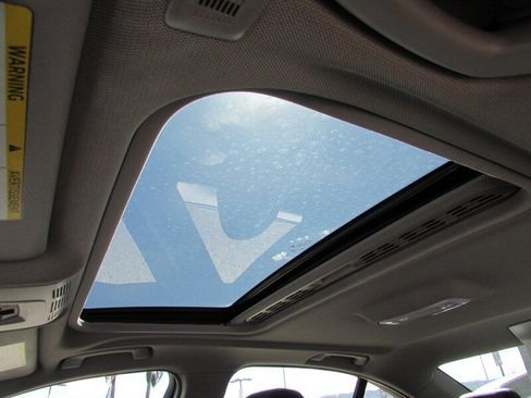 Used 2015 BMW 328i Sedan RWD image 20