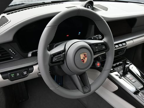 New 2026 Porsche 911 Carrera 4S AWD/4WD image 17