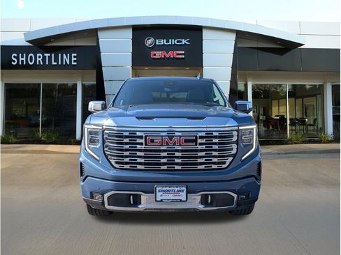 Used 2024 GMC Sierra 1500 Denali w/ Denali Reserve Package AWD/4WD image 10